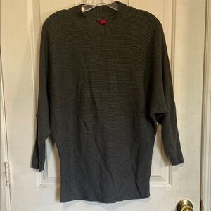 Vince Comuto Gray Sweater
